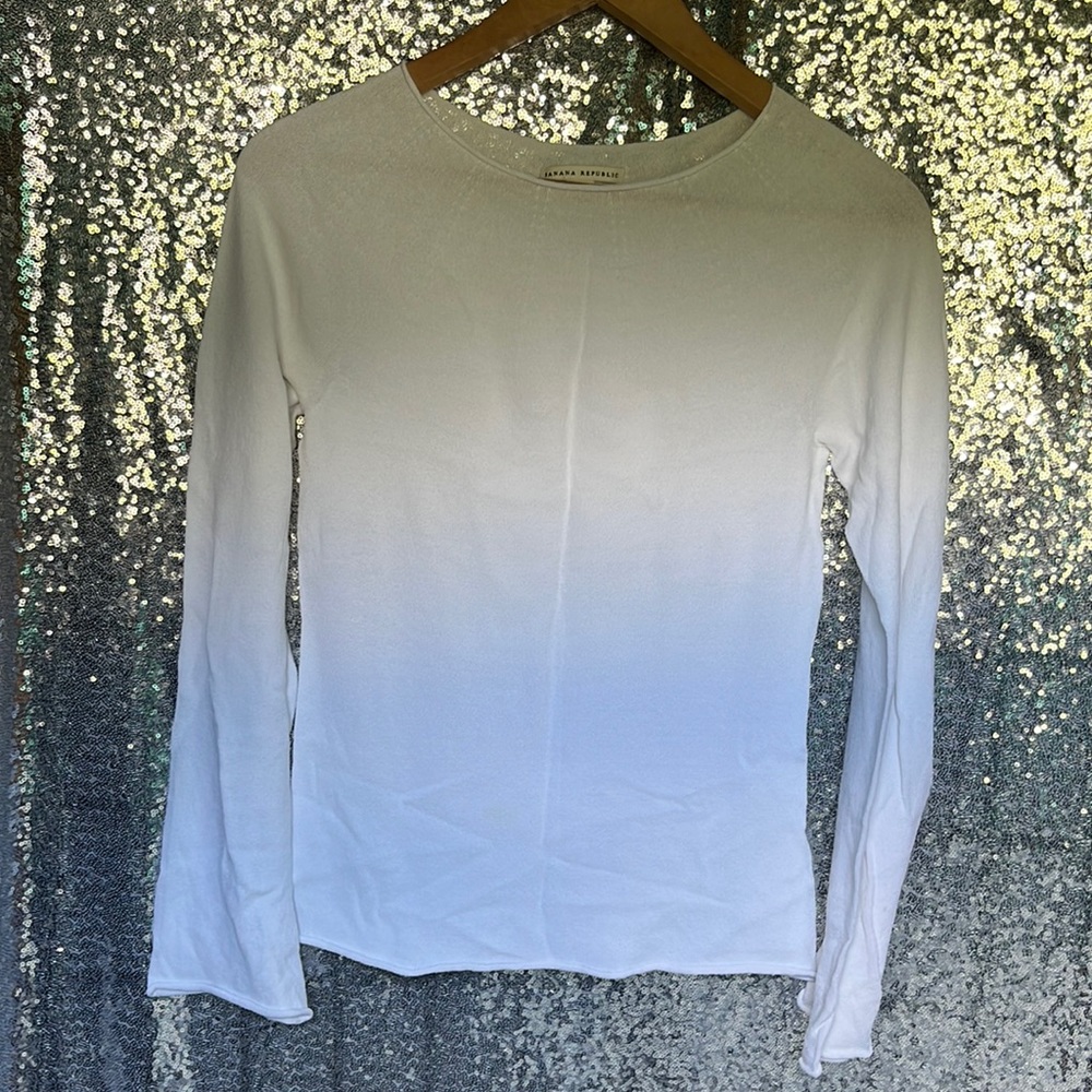Banana Republic small white long sleeve shirt
